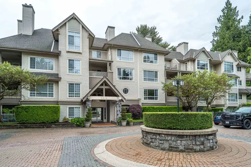 216 1242 TOWN CENTRE BOULEVARD - photo 1 of 20