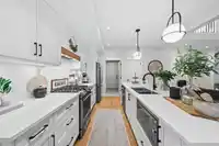 8 21858 47B AVENUE - thumbnail 3