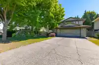 6296 130B STREET - thumbnail 2