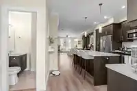 37 19913 70 AVENUE - thumbnail 11