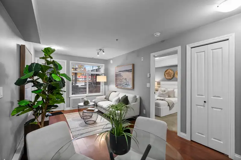 177 20180 FRASER HIGHWAY - photo 1 of 25