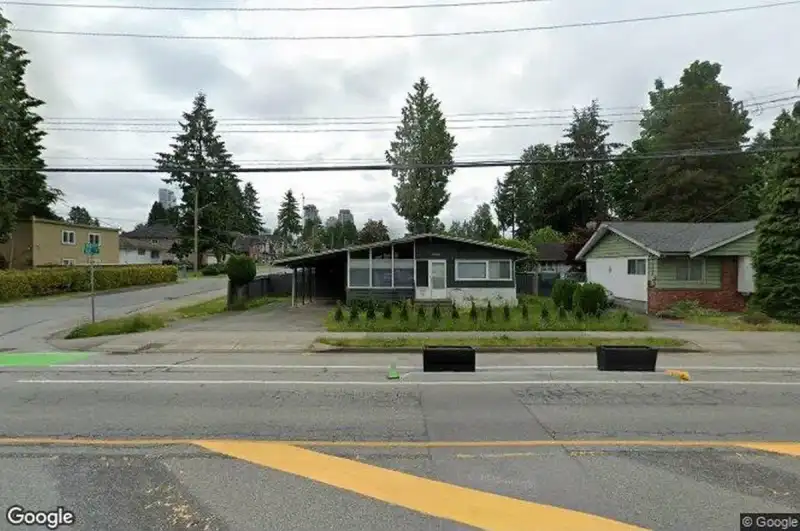13240 108 AVENUE - photo 1 of 1
