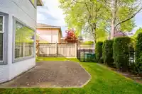 1 7911 MOFFATT ROAD - thumbnail 4