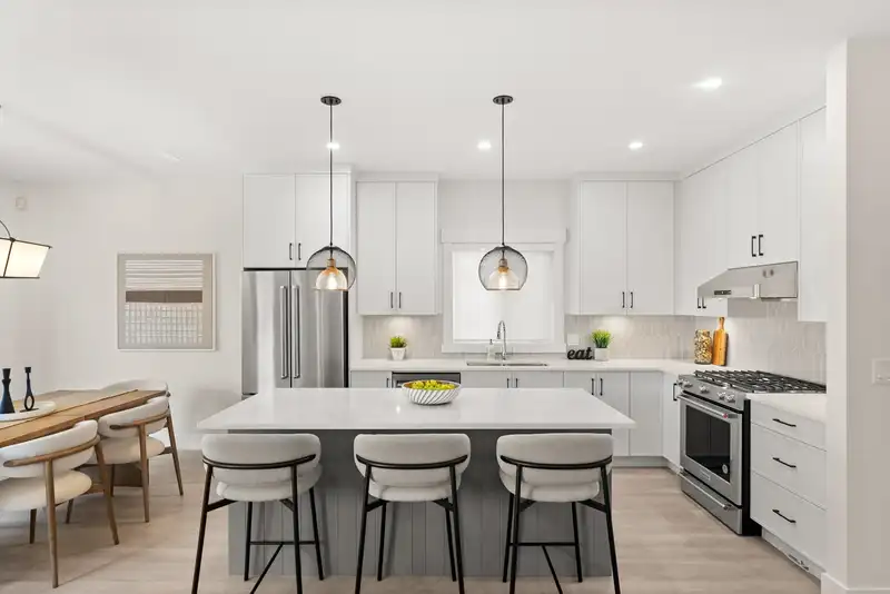 11960 4TH AVENUE - photo 4 of 40
