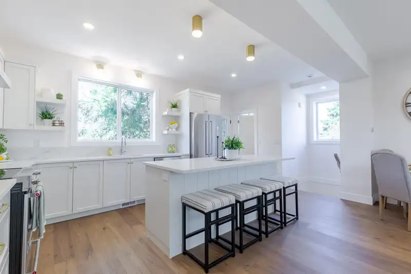 2469 BECK ROAD - photo 3 of 40