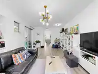121 1480 SOUTHVIEW STREET - thumbnail 3