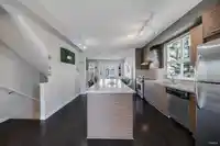 63 7938 209 STREET - thumbnail 16