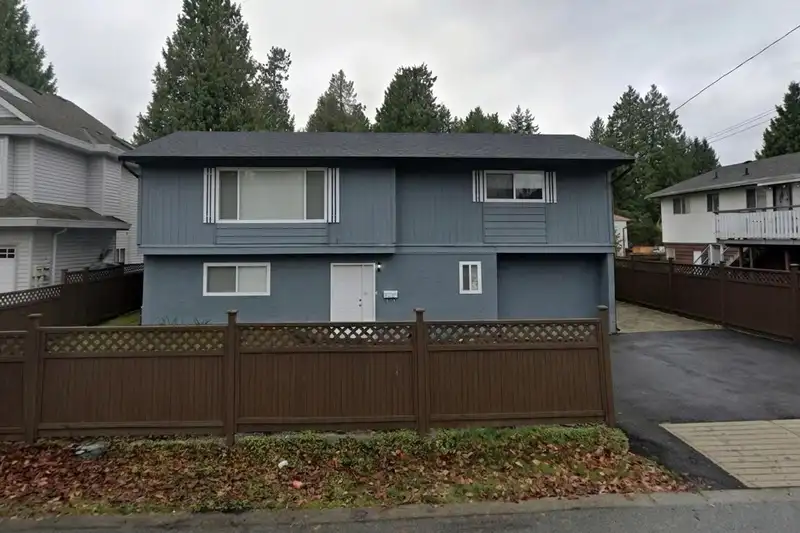 7427 115 STREET - photo 1 of 1