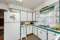 46054 THIRD AVENUE - thumbnail 9