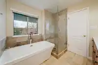 227 WATERLEIGH DRIVE - thumbnail 32