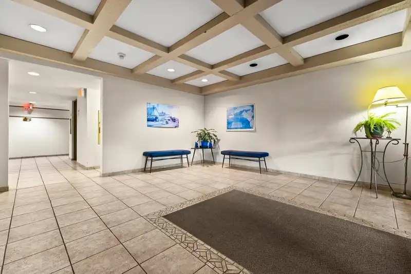 212 550 E 6TH AVENUE - photo 2 of 27