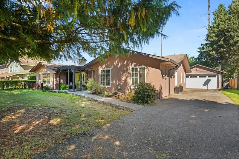20553 43A AVENUE - photo 2 of 40