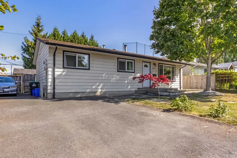 5052 205B STREET - photo 2 of 21
