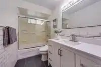 5052 205B STREET - thumbnail 13