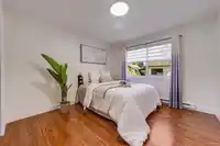 5052 205B STREET - thumbnail 10