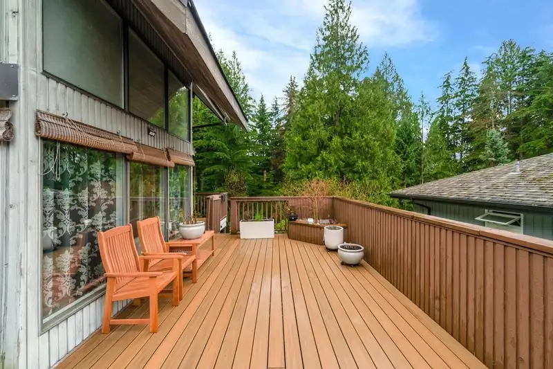 5344 CLIFFRIDGE AVENUE - photo 3 of 19