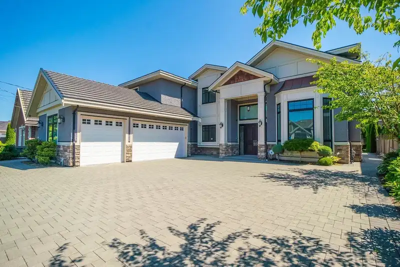 9820 GILHURST CRESCENT - photo 1 of 8