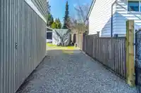 4937 197A STREET - thumbnail 39