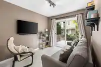 25 20159 68 AVENUE - thumbnail 32