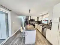 56 8220 KING GEORGE BOULEVARD - thumbnail 7