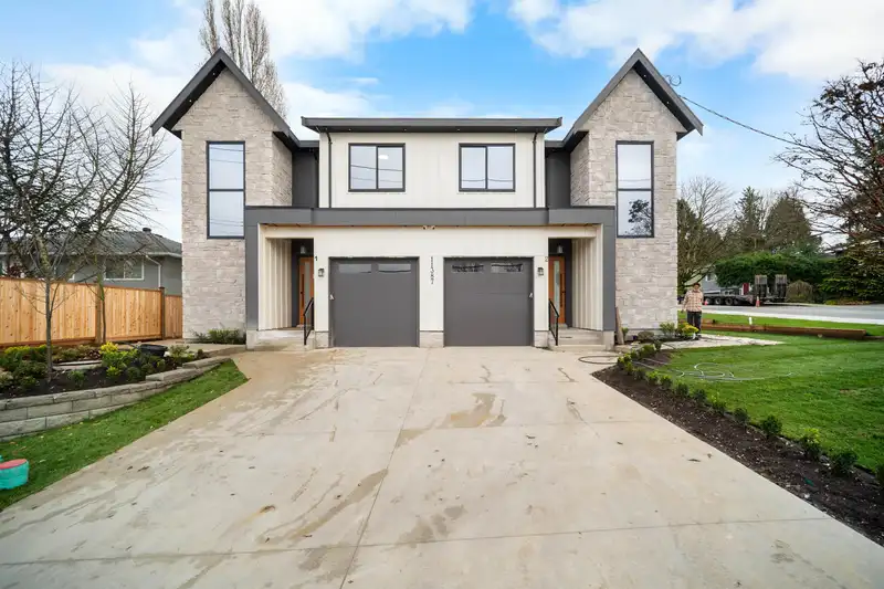 9214 114 STREET - photo 1 of 17