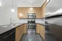 109 22290 NORTH AVENUE - thumbnail 16