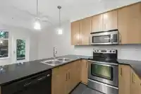109 22290 NORTH AVENUE - thumbnail 17