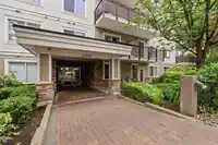 109 22290 NORTH AVENUE - thumbnail 6