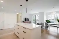 604 8379 201 STREET - thumbnail 12