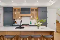 980 BIDWELL STREET - thumbnail 9