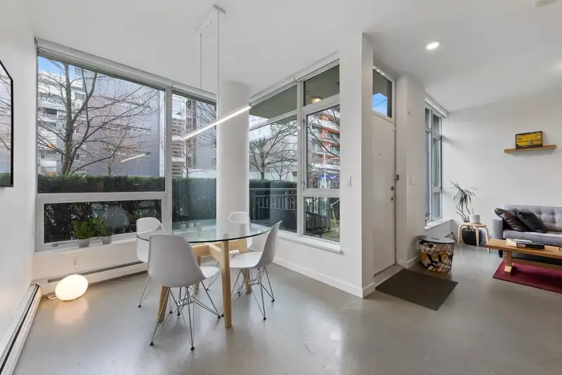 128 W 1ST AVENUE - photo 1 of 31