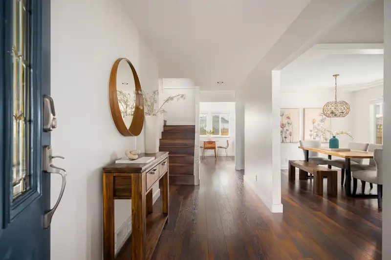 8572 164A STREET - photo 2 of 29