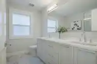 111 8217 204B STREET - thumbnail 21