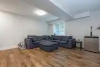 111 8217 204B STREET - thumbnail 32
