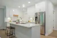 111 8217 204B STREET - thumbnail 7