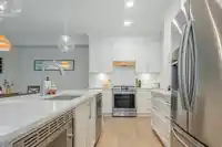 111 8217 204B STREET - thumbnail 9