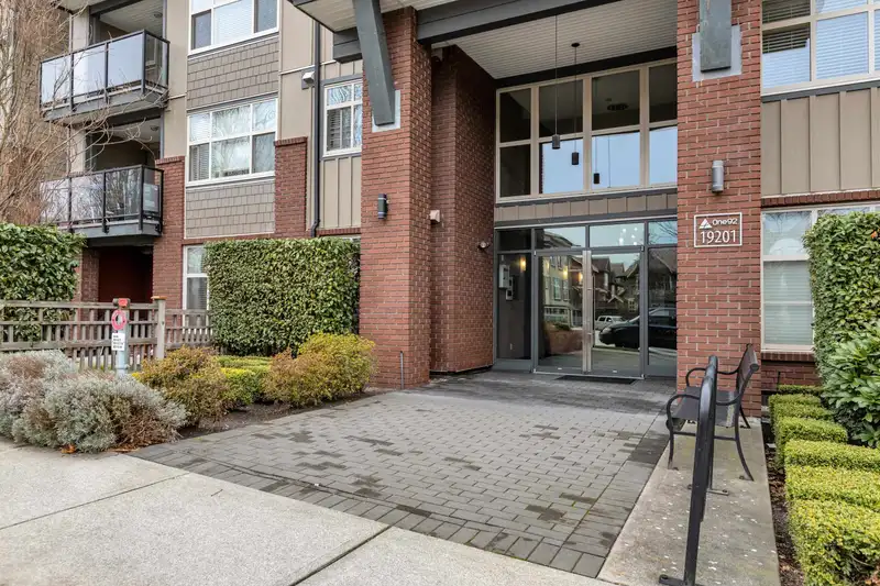 107 19201 66A AVENUE - photo 1 of 24