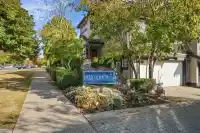 49 18828 69 AVENUE - thumbnail 1