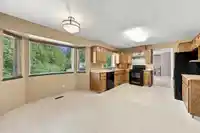 21583 126 AVENUE - thumbnail 10