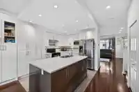 57 1010 EWEN AVENUE - thumbnail 7