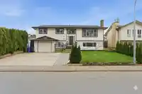 1460 KASLO COURT - thumbnail 1