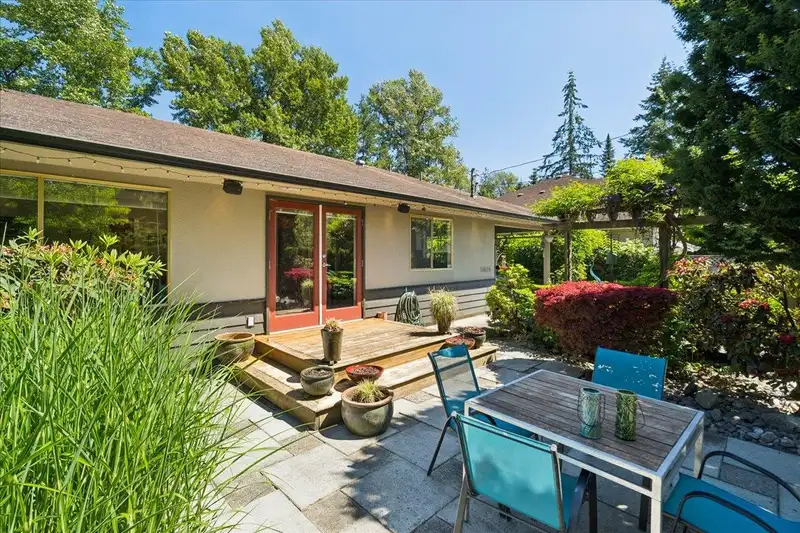 11626 243RD STREET - photo 1 of 30