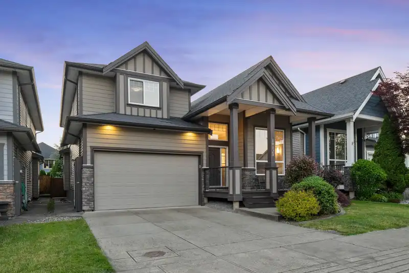 10123 242 STREET - photo 3 of 40