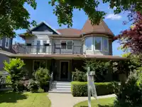 421 KELLY STREET - thumbnail 1