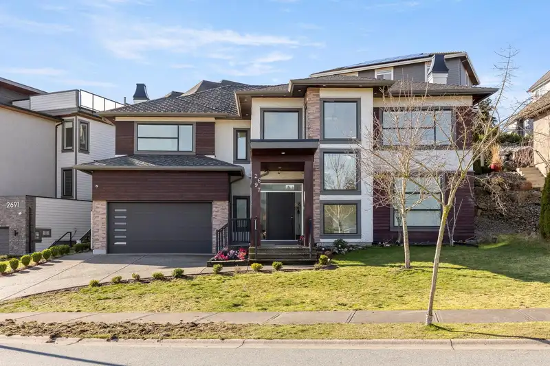 2697 AQUILA DRIVE - photo 2 of 40