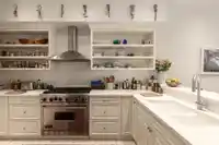 101 426 BEACH CRESCENT - thumbnail 3