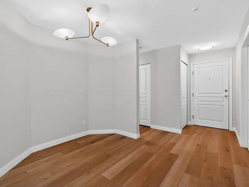 109 8460 JELLICOE STREET - photo 2 of 21