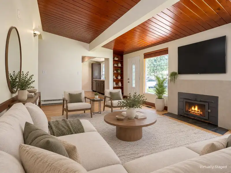 9714 131 STREET - photo 3 of 31