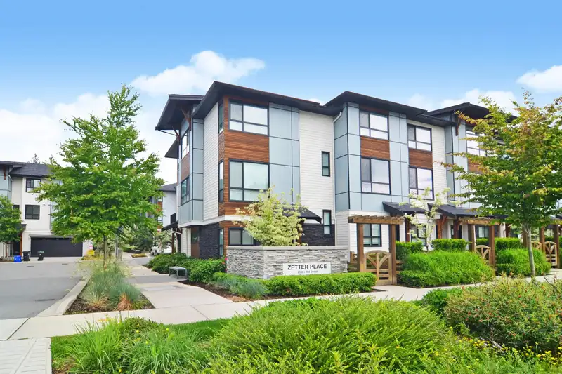 32 8508 204 STREET - photo 1 of 34