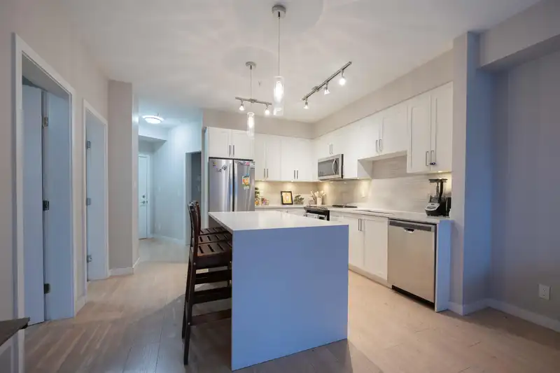 D202 20211 66 AVENUE - photo 1 of 29